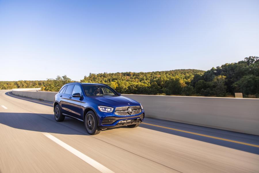  Mercedes-Benz GLC300 4Matic AMG Line (X253) 2019 года  (NA) (фото 39 из 74)